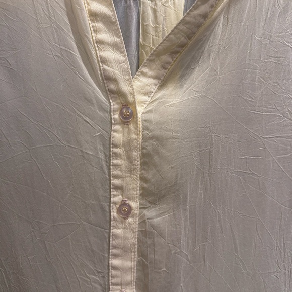 Maven buttery yellow button up size small - Picture 3 of 5